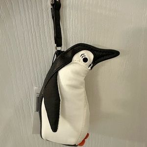 Vera Bradley penguin fold up tote.